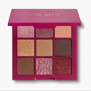 Ciate London Trend Edit Cranberry 9 piece eyeshadow palette